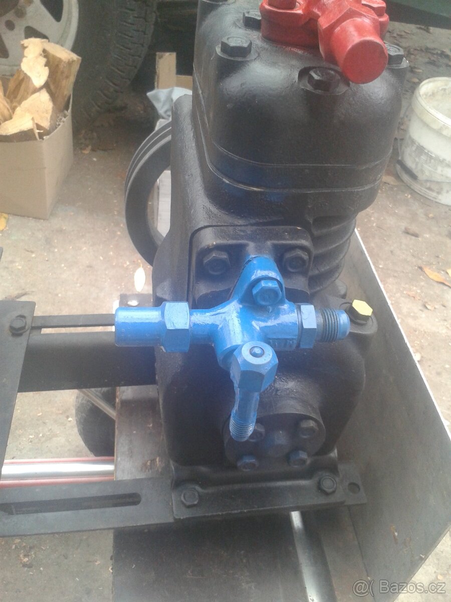 prodám zánovní kompresor za zůstatkovou cenu - 4