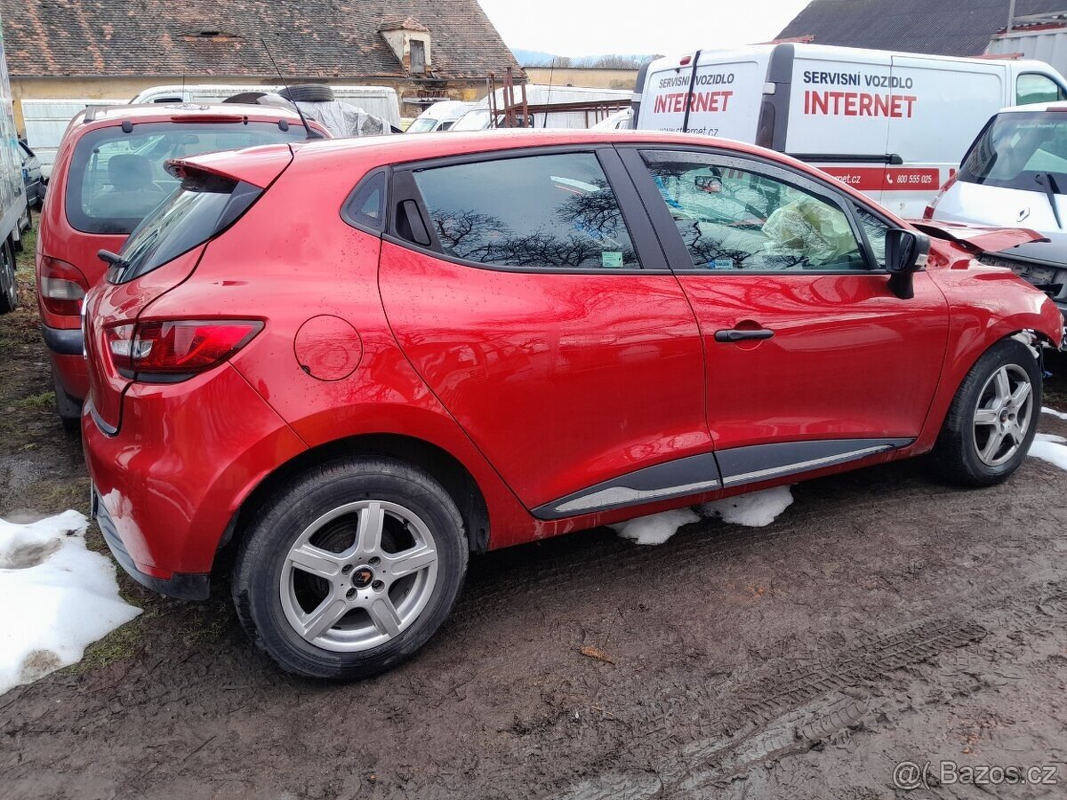 Renault clio IV DÍLY - 4