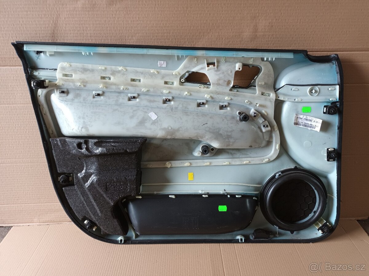 VNITŘNÍ ČALOUNĚNÍ TAPECÍRUNK ŠKODA SUPERB - 4