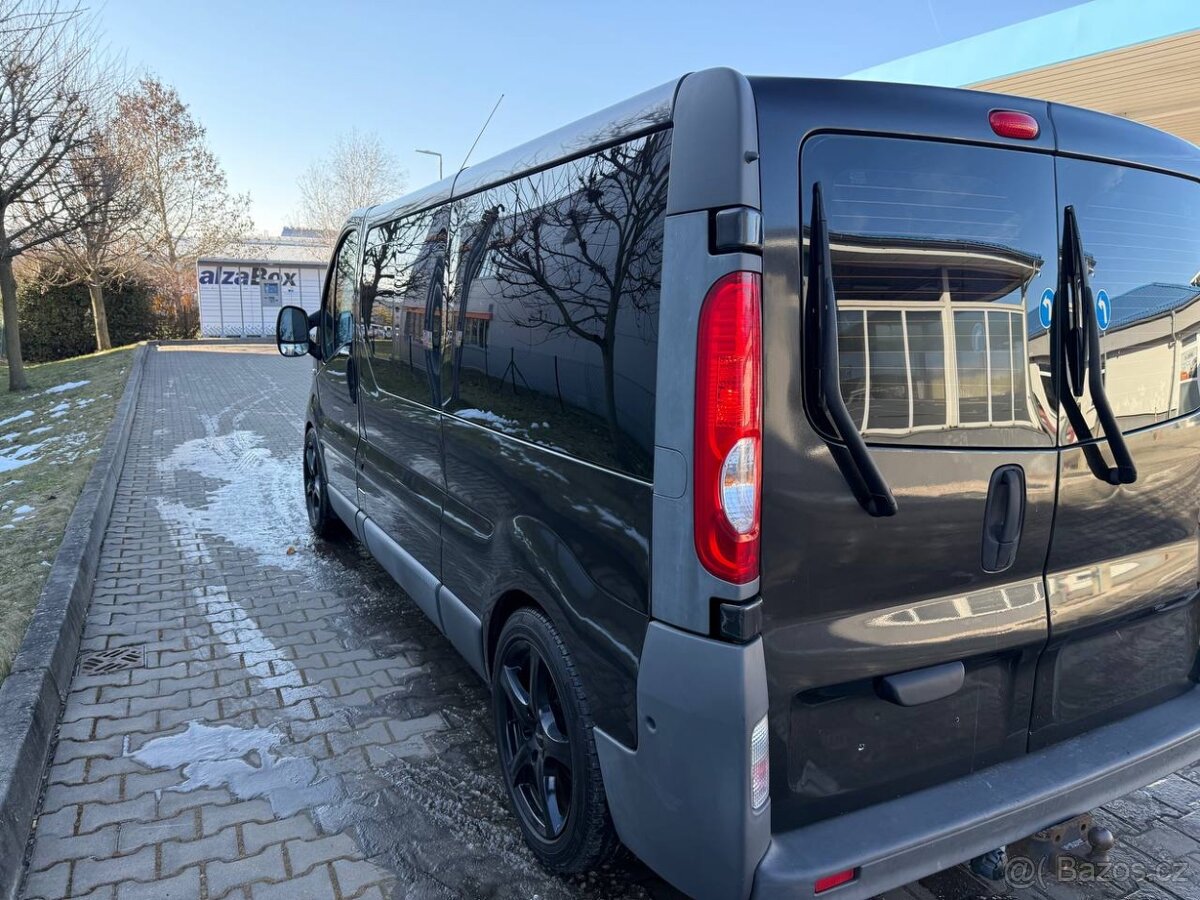 Renault Trafik automat - 4