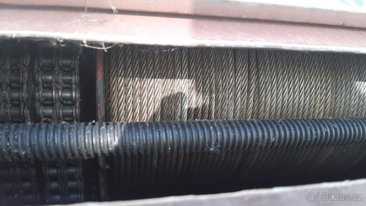 stavebni vratek EVL 250 - 4