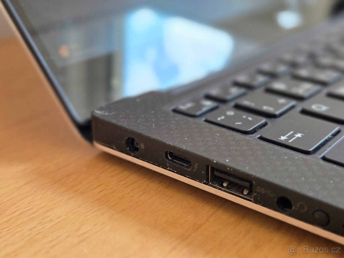 Dell XPS 13 9360 - 4