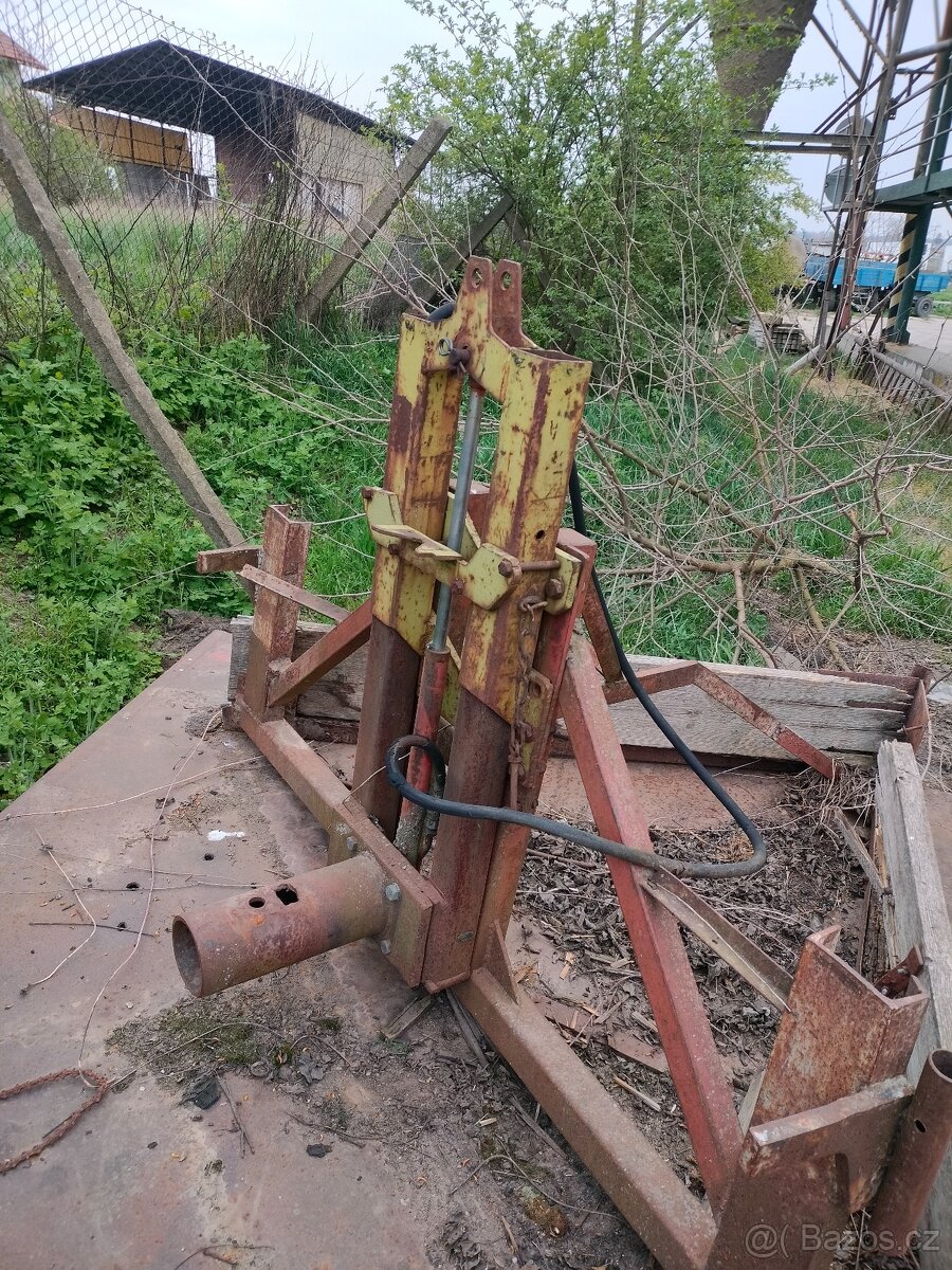 Přední hydraulika - 4