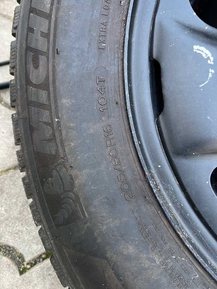 Plechové disky 6x139 se zimnimi 205/80/ r16