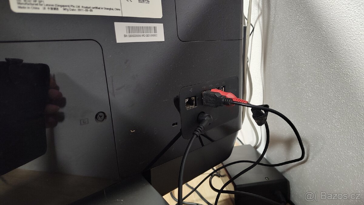 Lenovo IdeaCentre C320 - All In One - 4