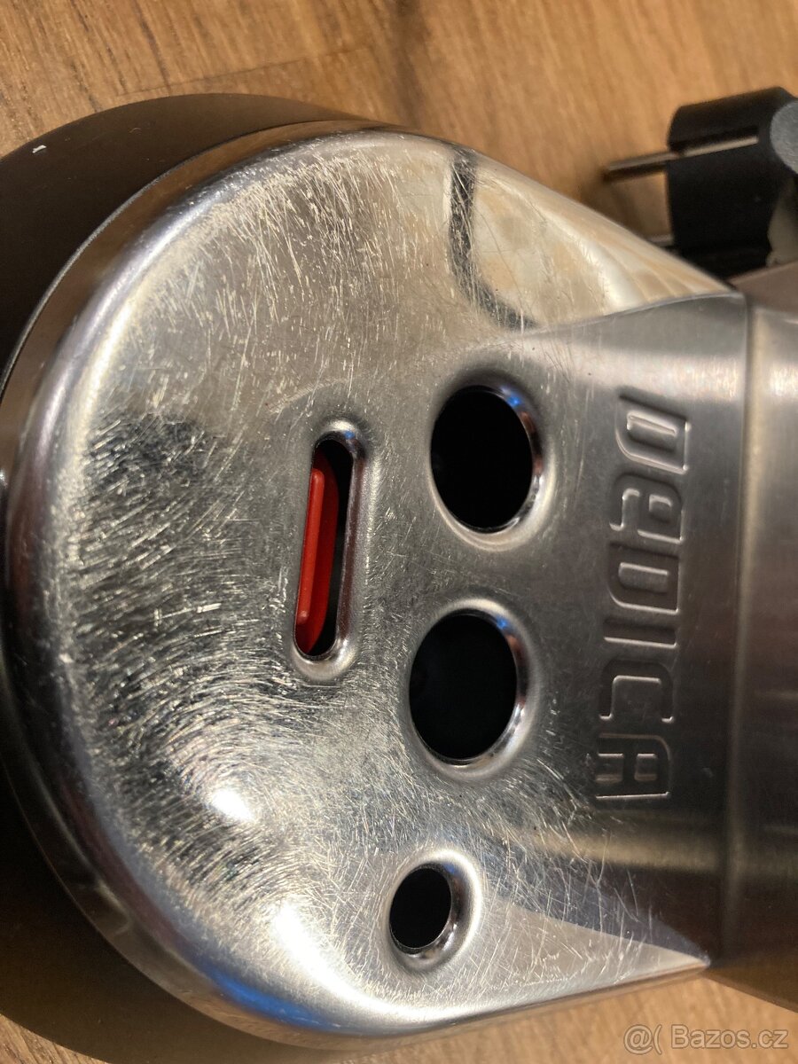 Pákový kávovar De'Longhi - 4