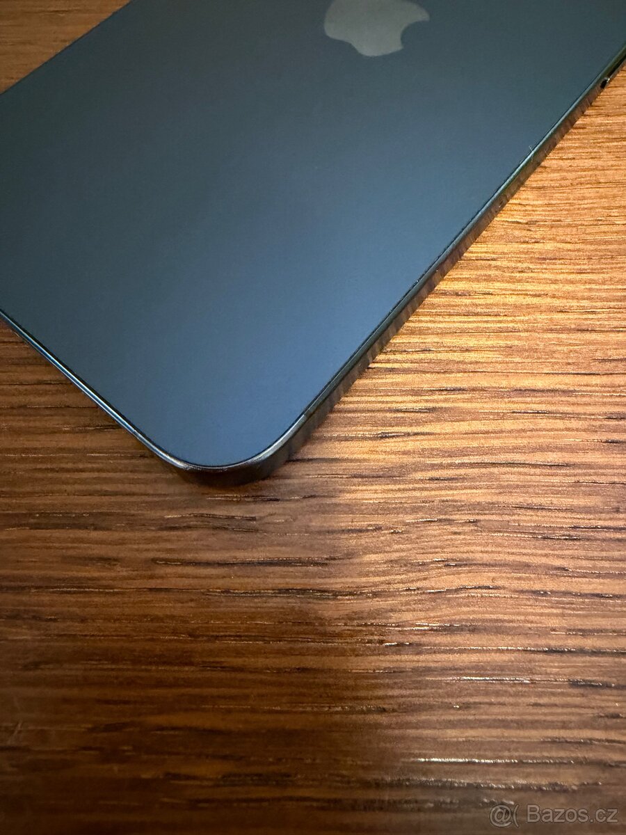 Prodám IPhone 15 Pro max 256 modrý - 4