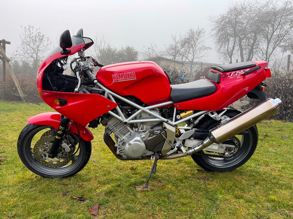 Suzuki VX, Ducati 750, Yamaha FZR, TRX - 4