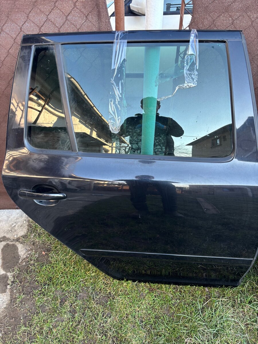 Dveře Škoda Octavia 2 fl - 4