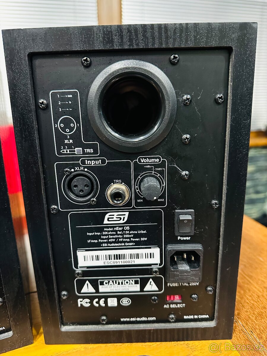 KOMPONENTY PRO STUDIOVOU PRÁCI - 4