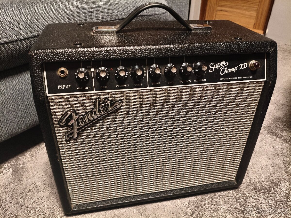 Fender Super Champ XD – Lampové kombo s DSP (15W) - 4