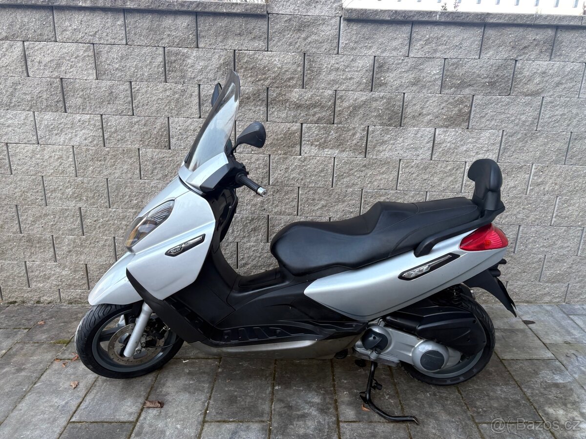 Piaggio x7 125 2008 - 4
