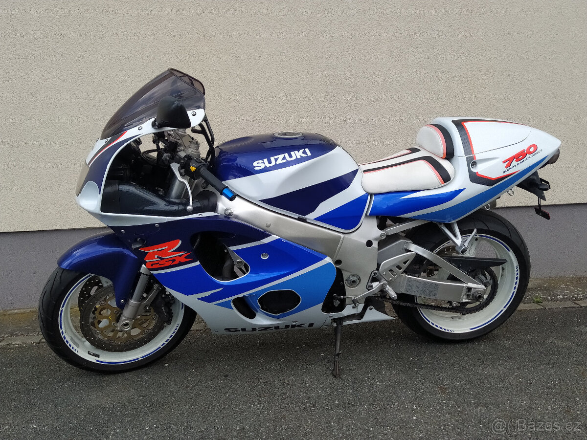 SUZUKI GSX-R 750 - 4