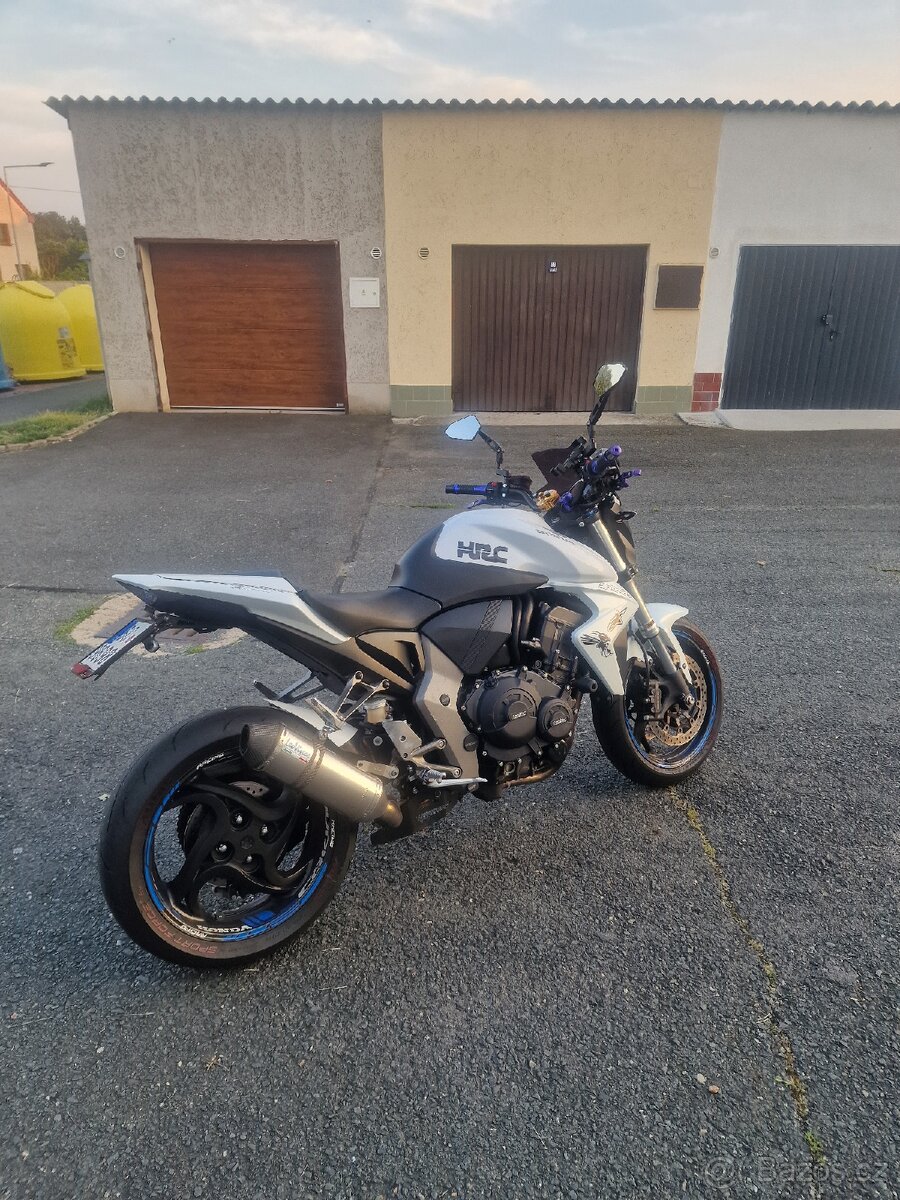 Honda CB1000R 2008 - 4