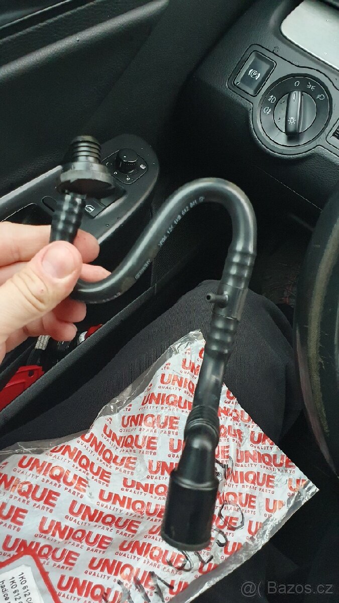 Podtlaková hadice Octavia - 4