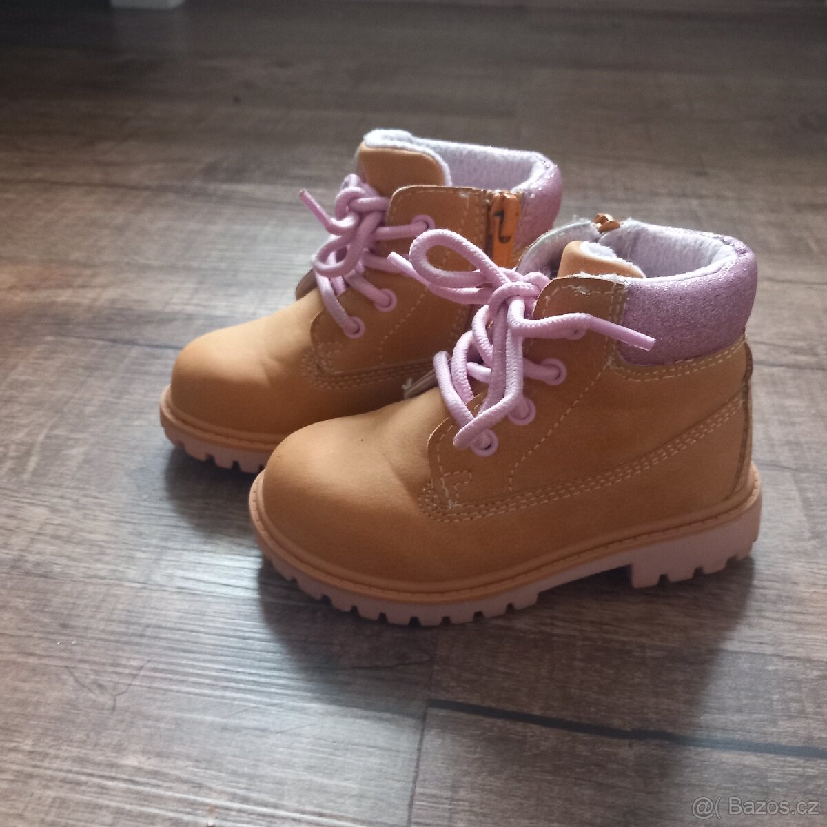 Krasne boticky vel 22 - 4