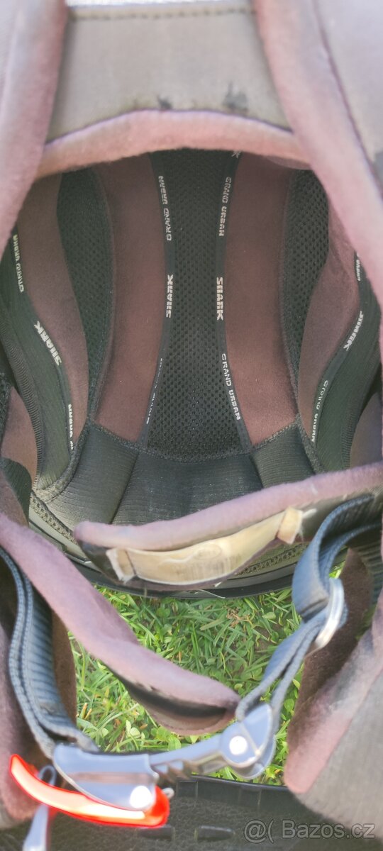 Helma Shark-vyklápěcí - 4