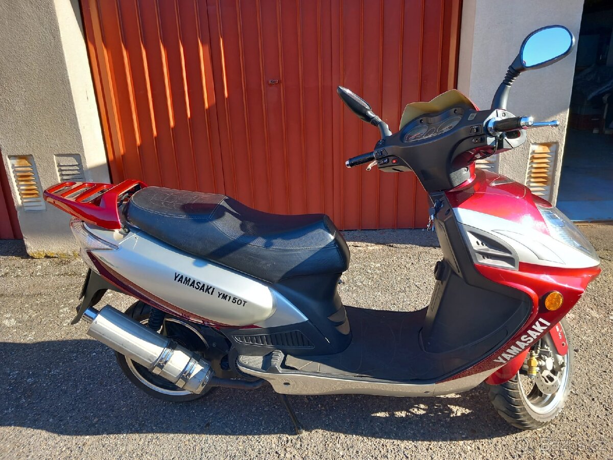 Skutr - 4