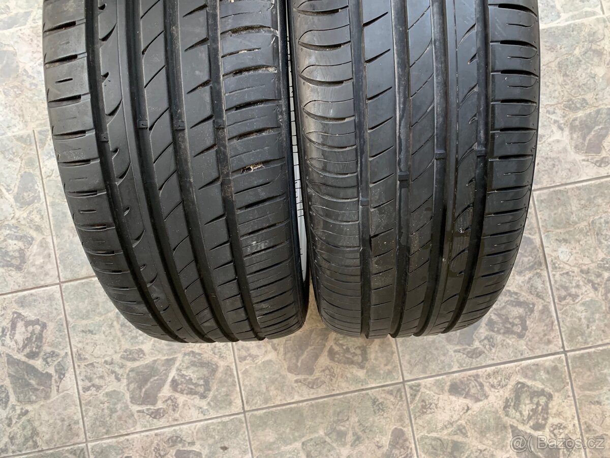 Mercedes 17” - 4