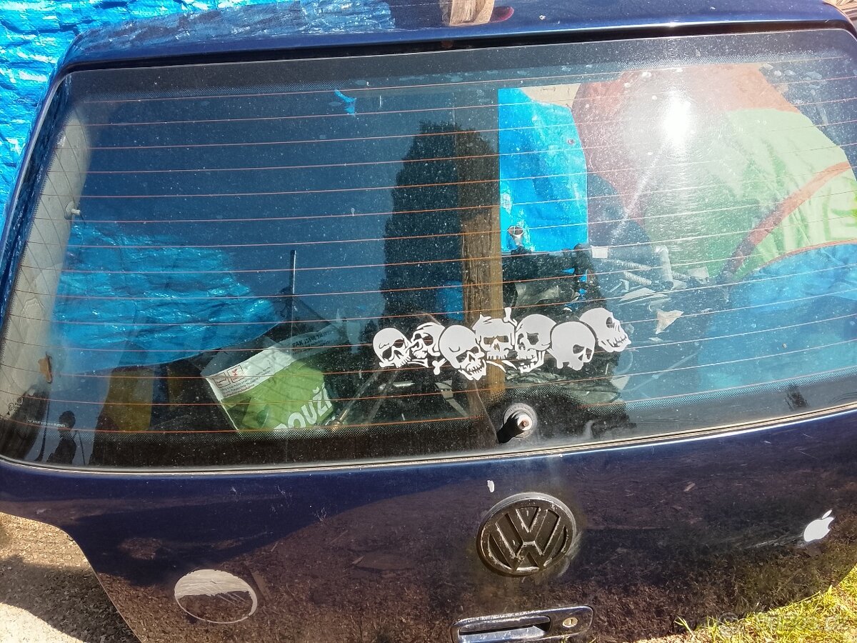 Golf 4 - 4