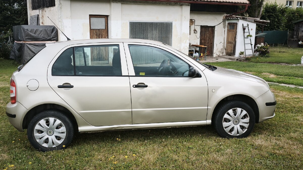 Fabia - 4
