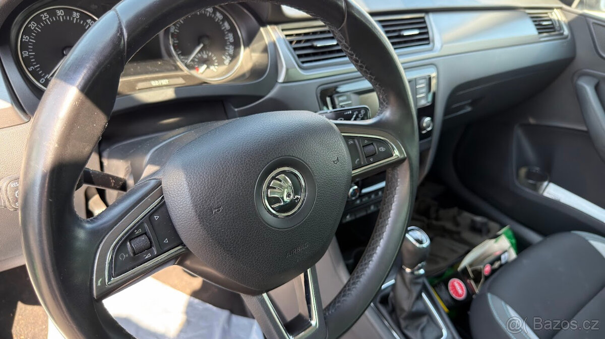 Škoda Rapid Spaceback - 4