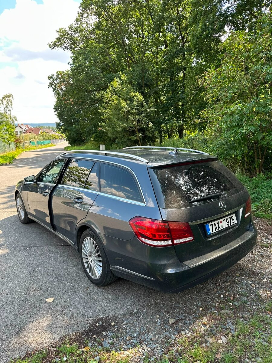 Mercedes-Benz E W212 - 4