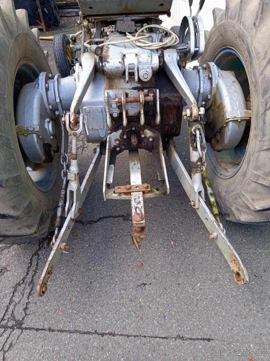 Zetor 5711 náhradní díly - 4