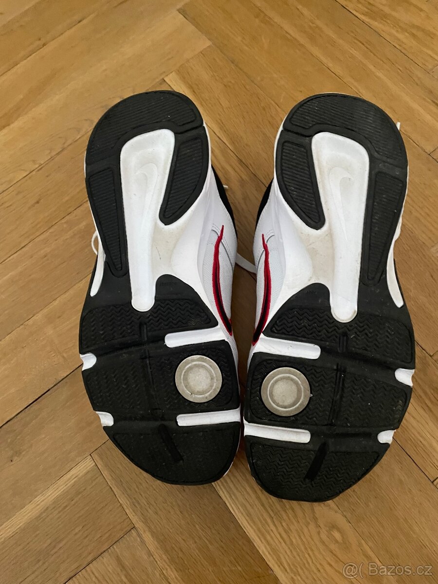Nike deffyallday 44 - 4