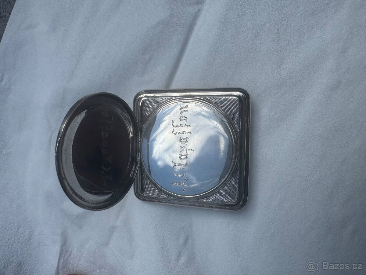 Hranaté celo stříbrné hodinky Omega - 4