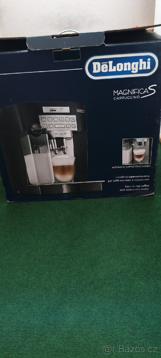 Prodám kávovar DeLonghi Magnifica ECAM 22.360.B - 4