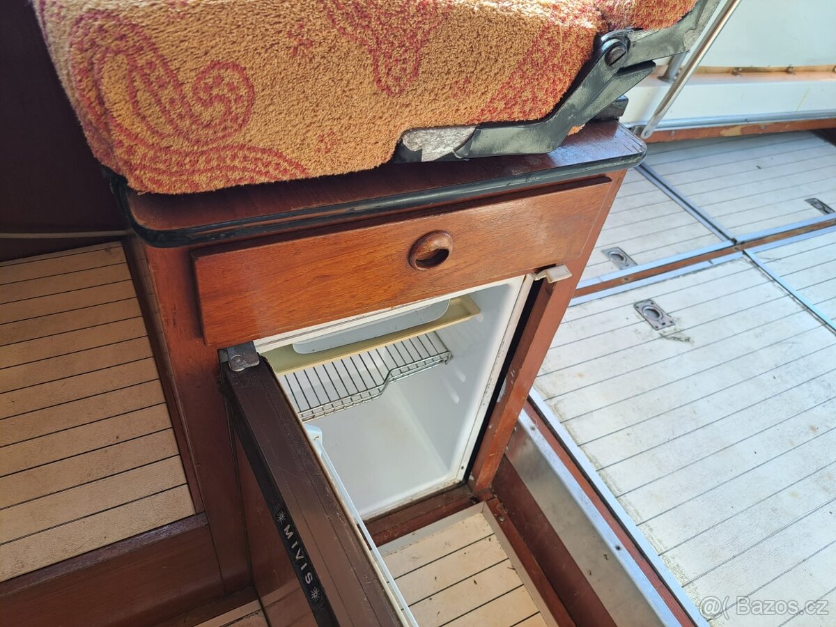 Motorová kajutová loď Windy 24 - 4