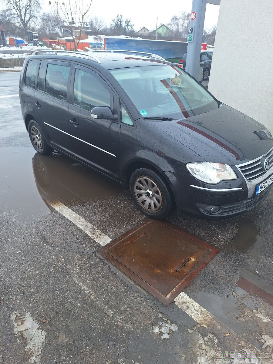 Vw touran - 4