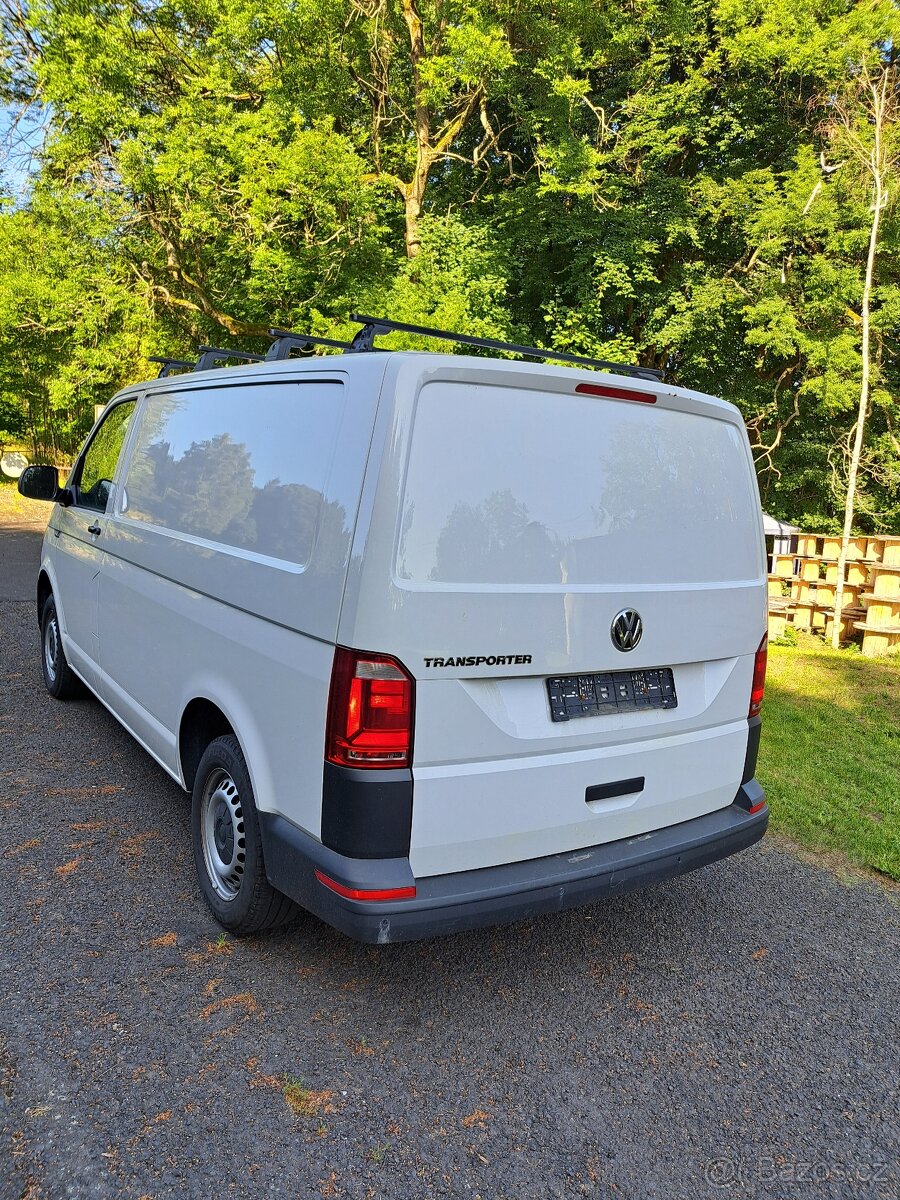 VW TRANSPORTER T6 2.0 tdi malo km - 4