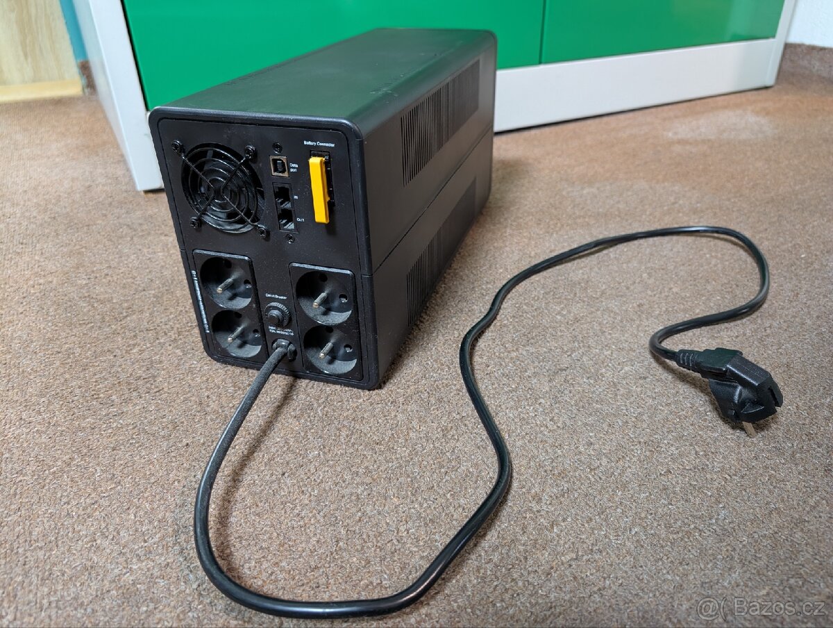 Záložní zdroj APC Back-UPS BX 2200VA (FR) BX2200MI-FR - 4