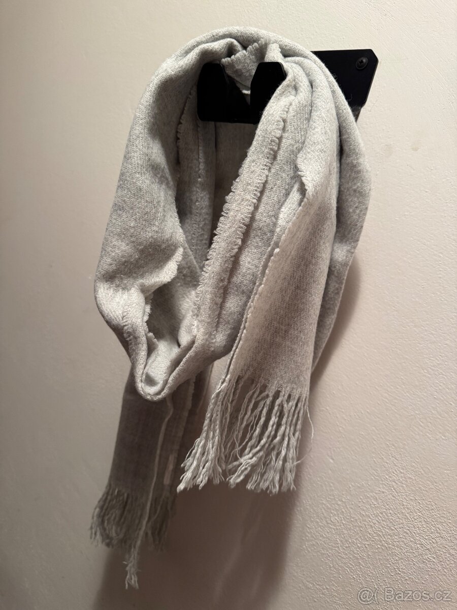 Zimní čepice a šály - 4