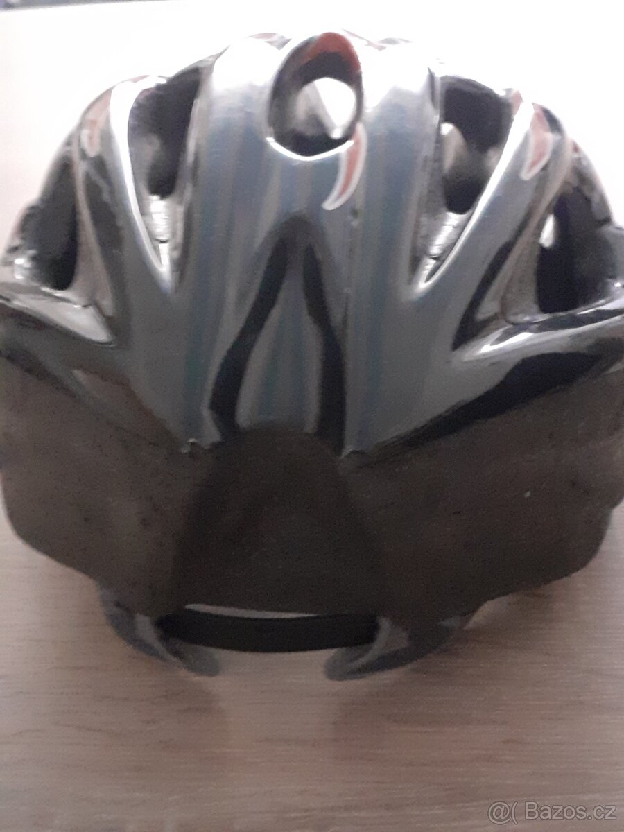 Přilba na kolo - 4