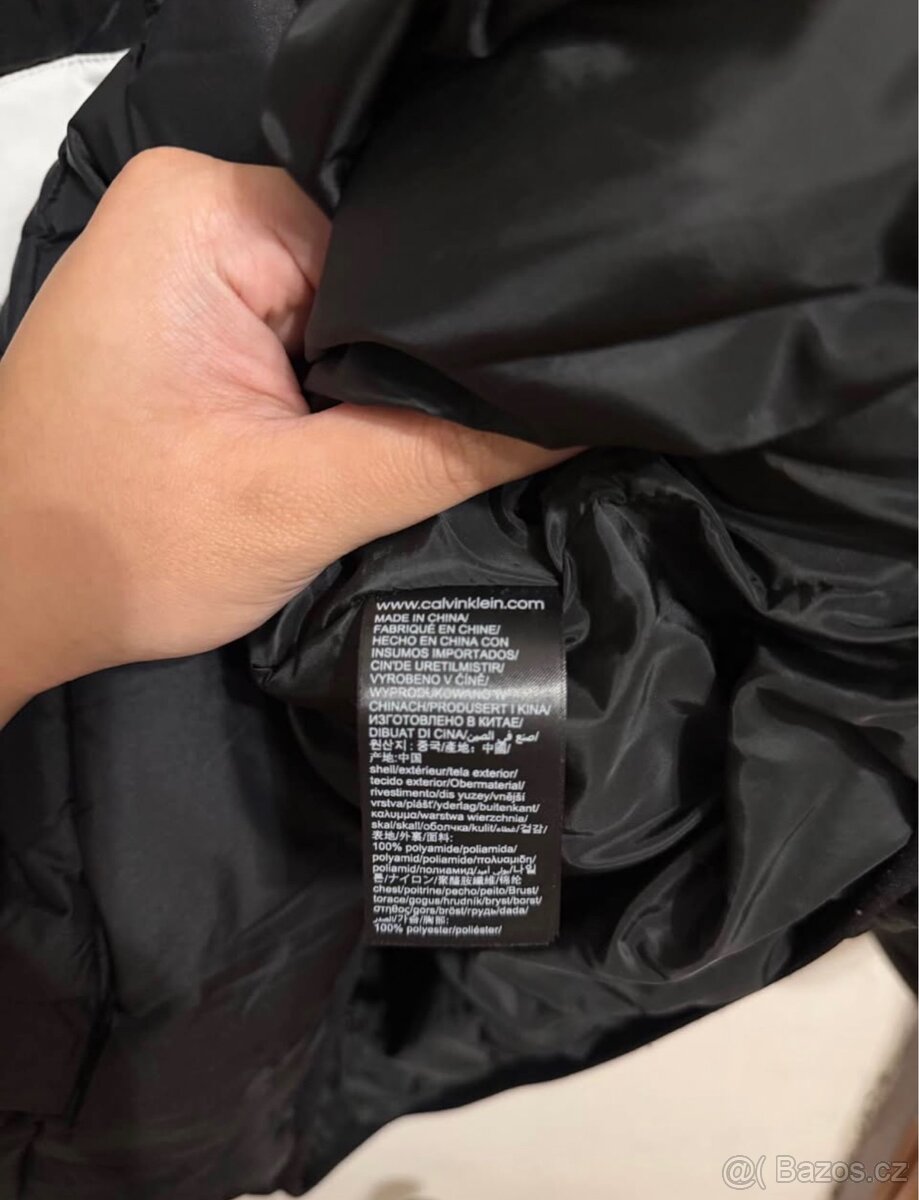 Calvin Klein Bunda INSTITUTIONAL - 4