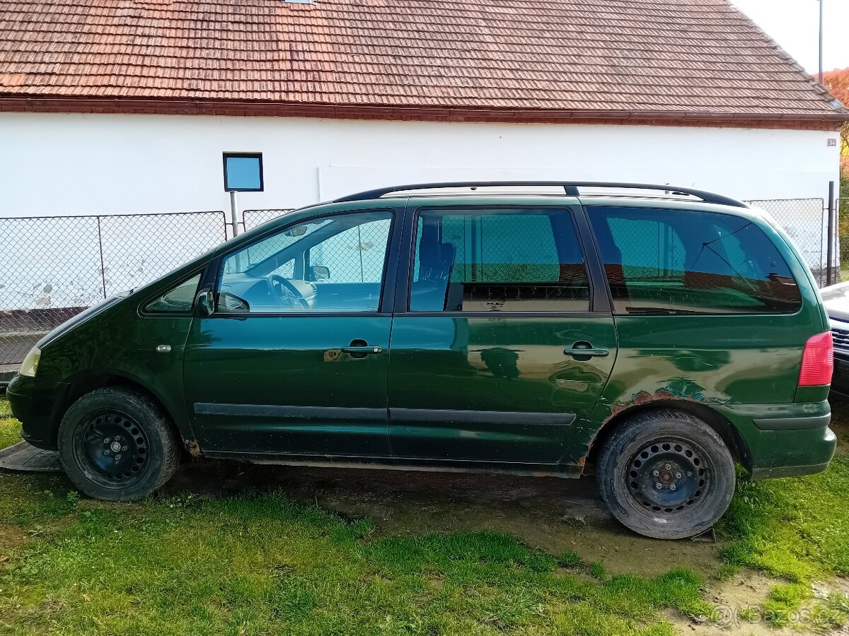 Volkswagen Sharan 1,9tdi 85Kw - 4