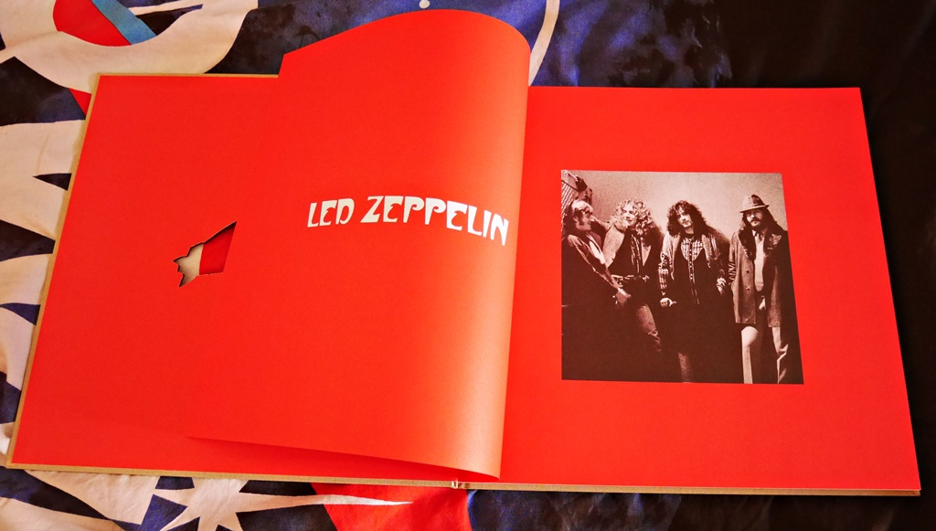 Led Zeppelin - Physical Graffiti (jen kniha o albu) - 4
