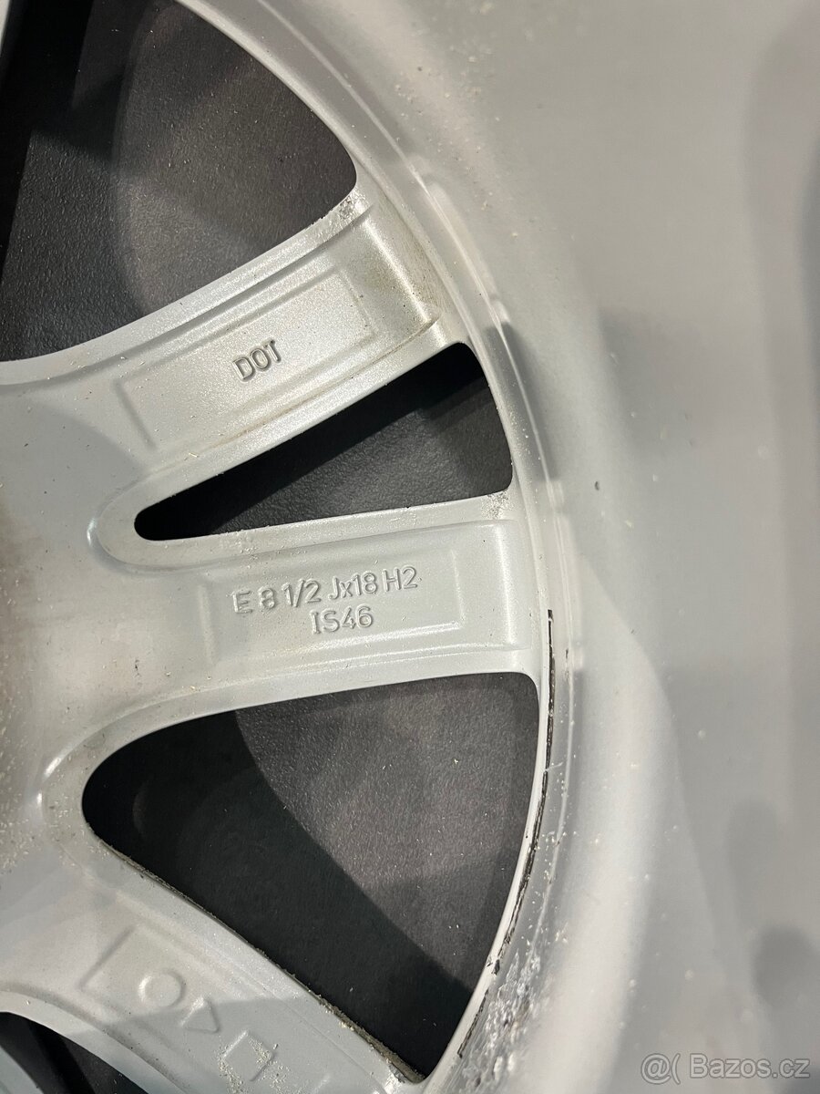 BMW X5 M 5x112 R18 225/50R18 - 4