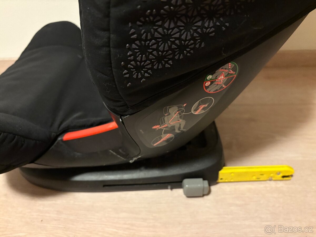 Prodám autosedačku Maxi-Cosi RodiFix AirProtect - 4