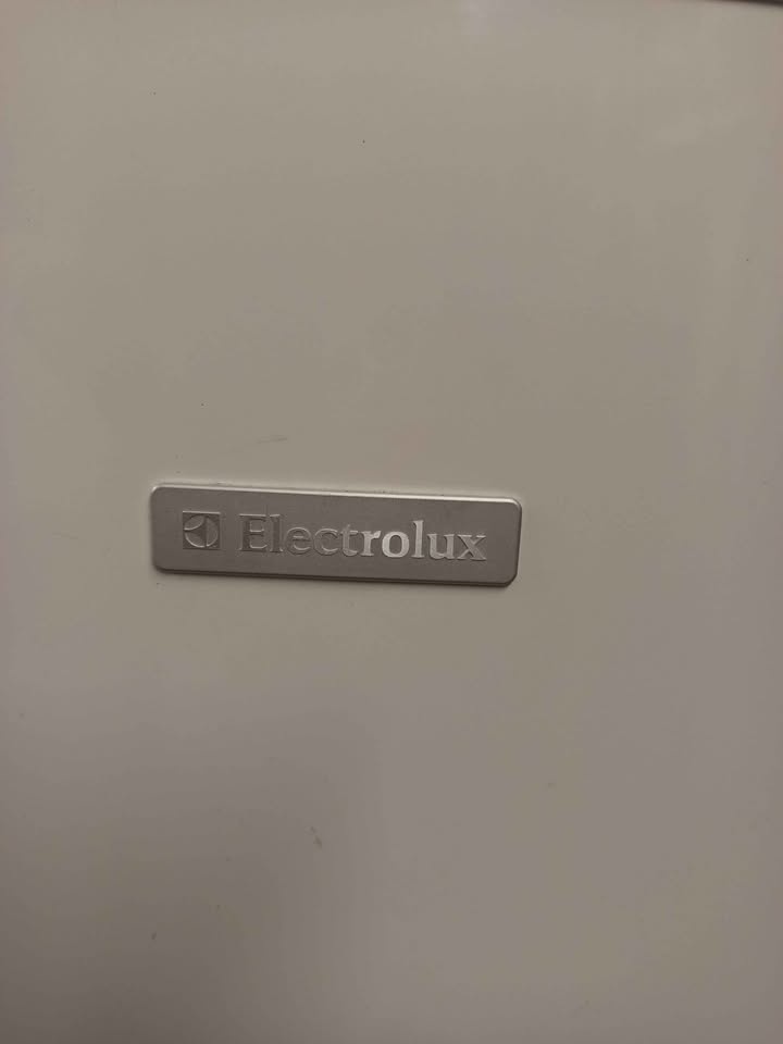 Lednice s mrazakem Electrolux - 4