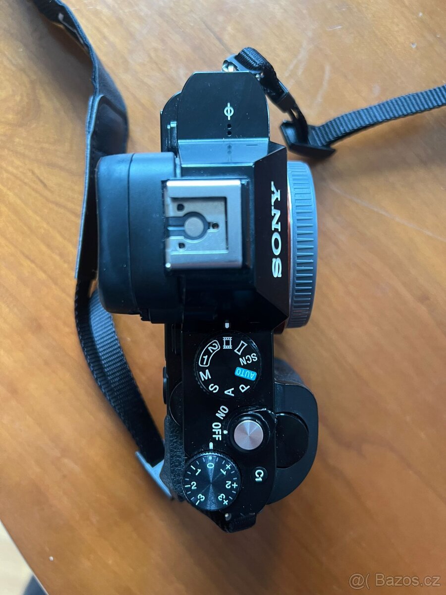 Sony Alpha 7 I - 4