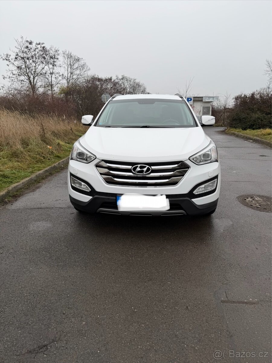 Hyundai Santa Fe - 4