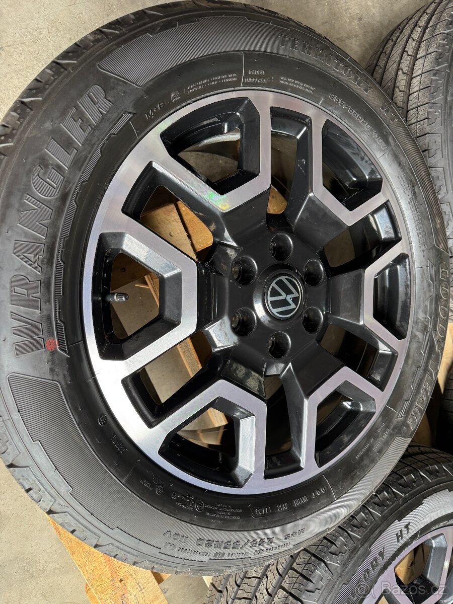Originál nepoužitá sada alu kol VW Amarok 255/55 R20
