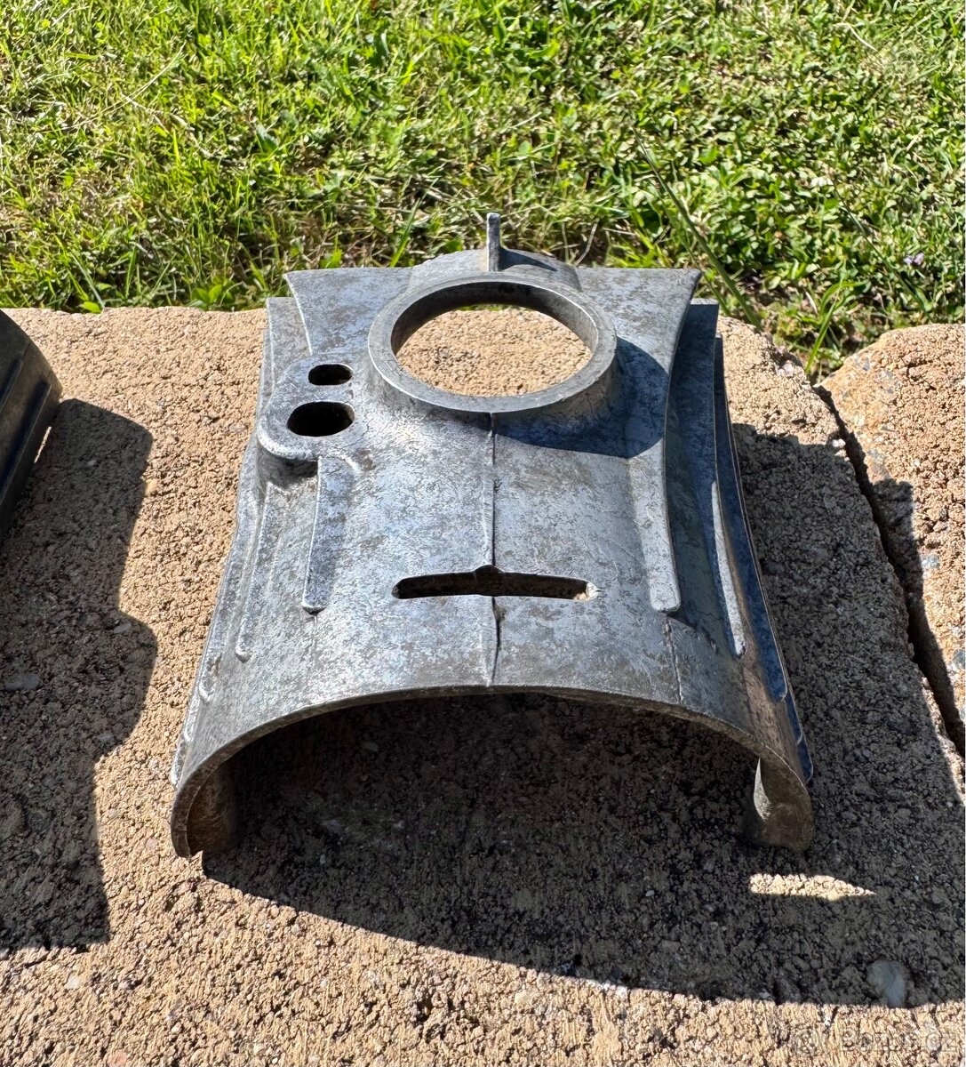 Jawa ČZ 125 175, ČZ - kryt karburátoru - 4