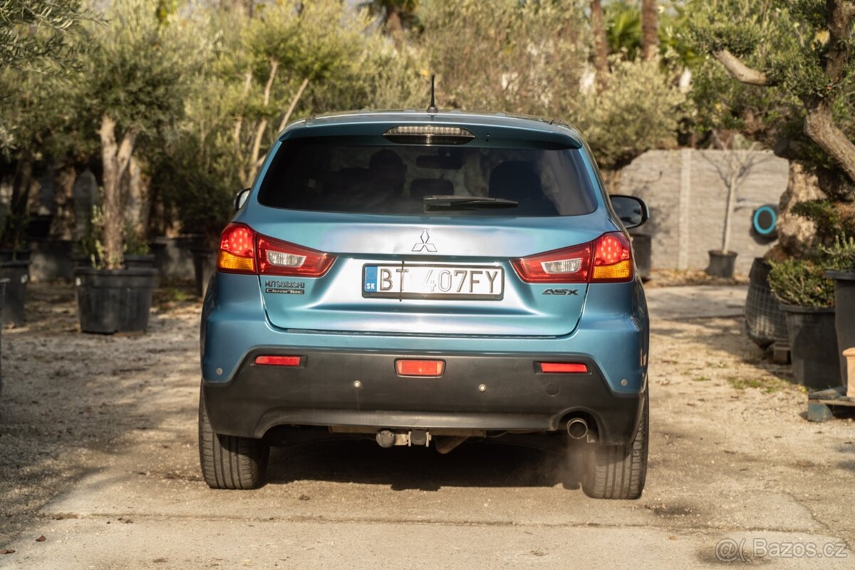 Mitsubishi ASX - 4