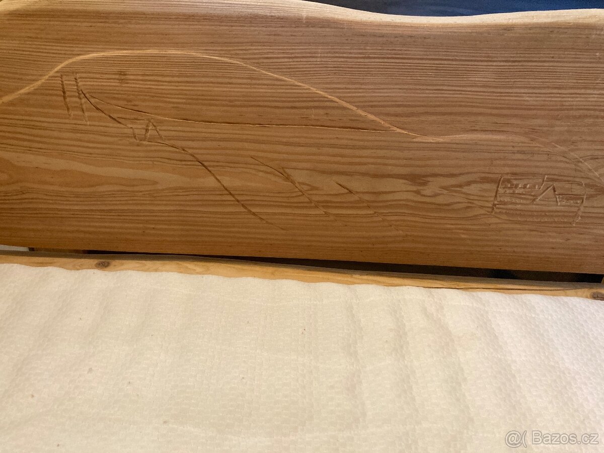 Srubová masivní postel - 4