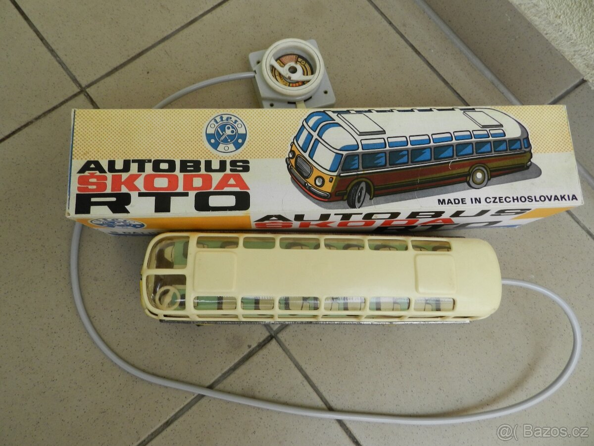 AUTOBUS ŠKODA RTO - 706 ITES r. 1968 - ČSSR - 4